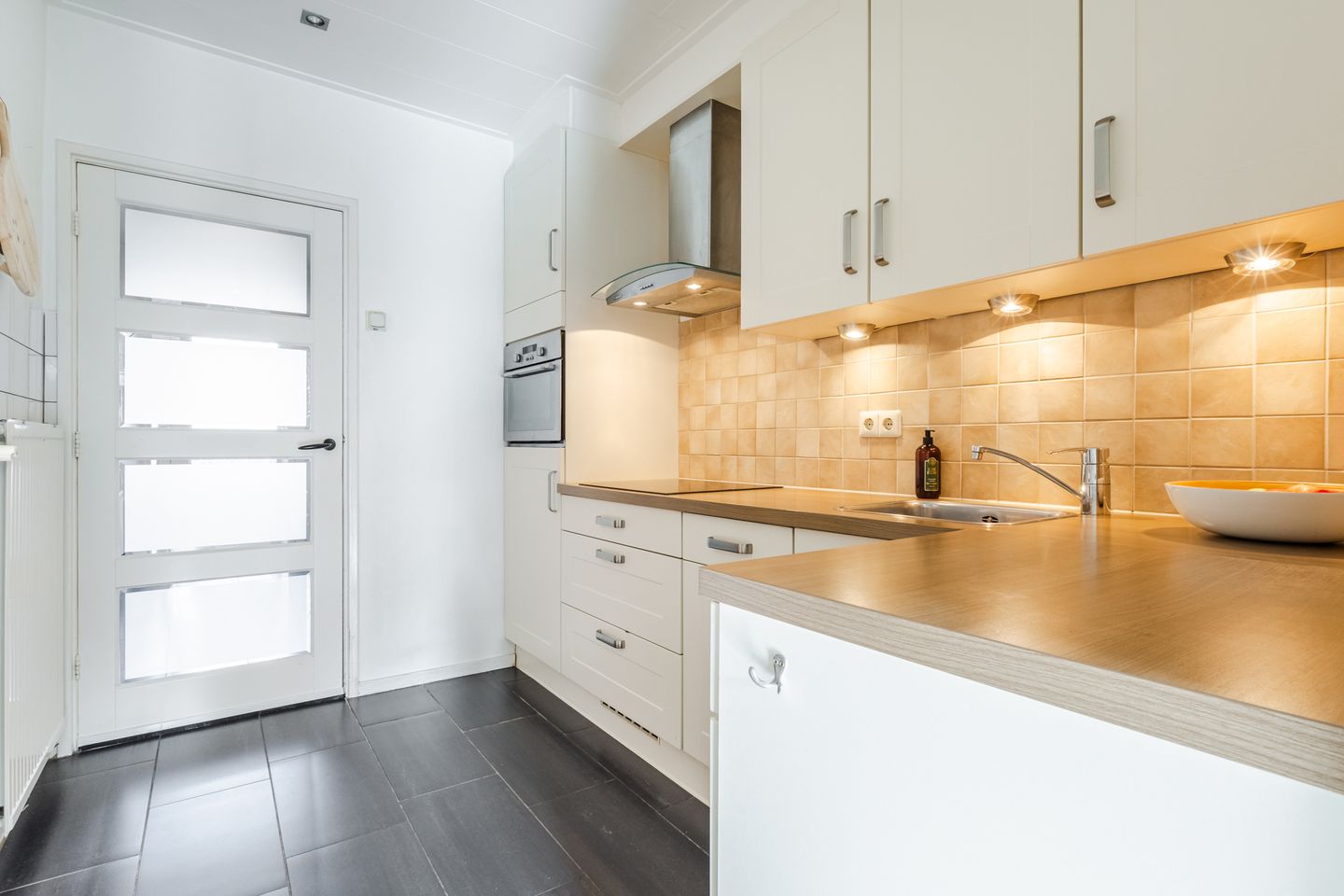 Foto 19 van Julianastraat 6