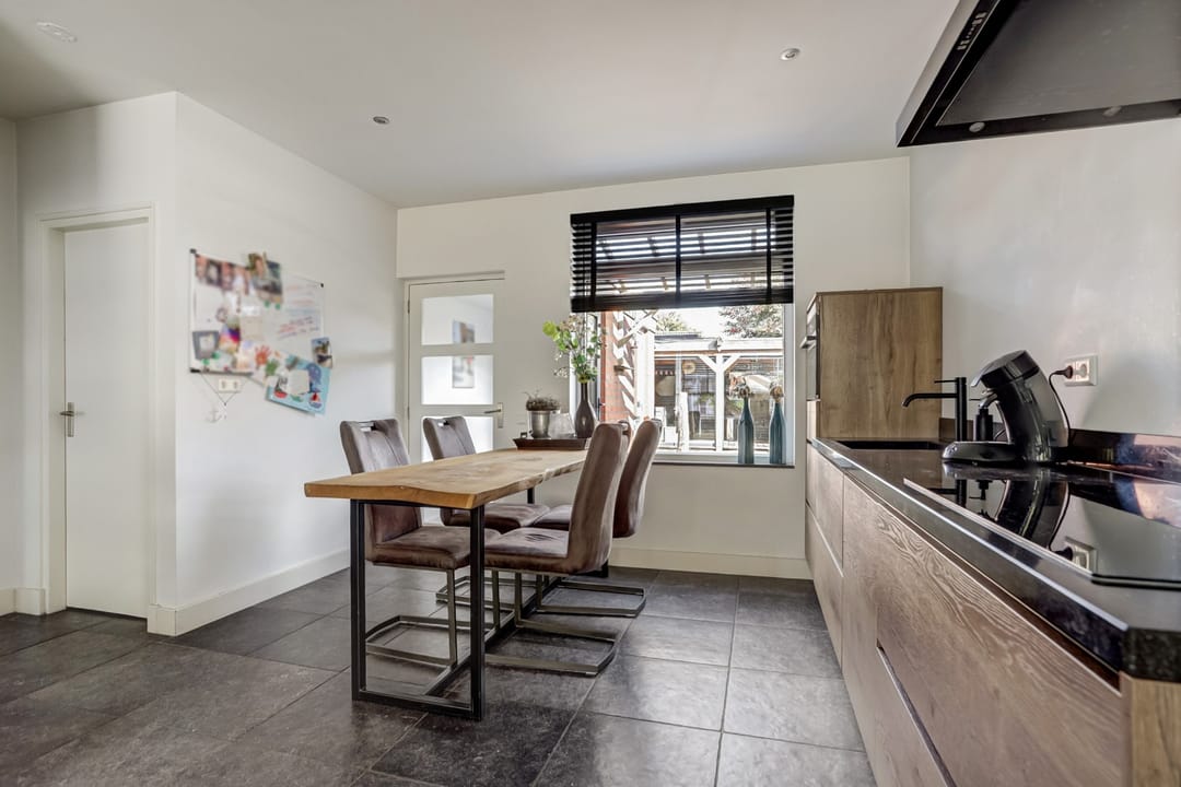 Foto 7 van Montgomerystraat 2