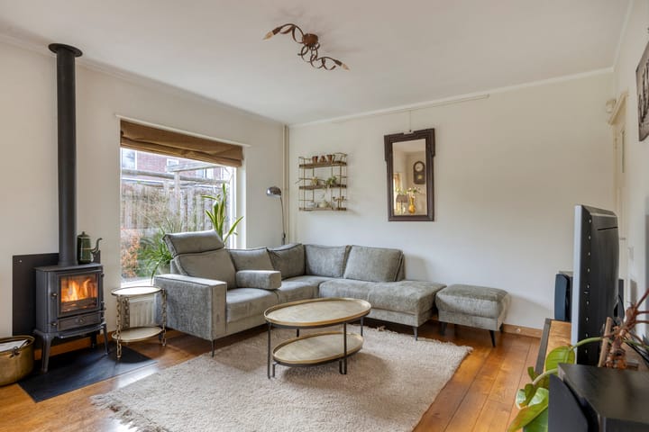 Foto 2 van Adriaan Oomenstraat 1