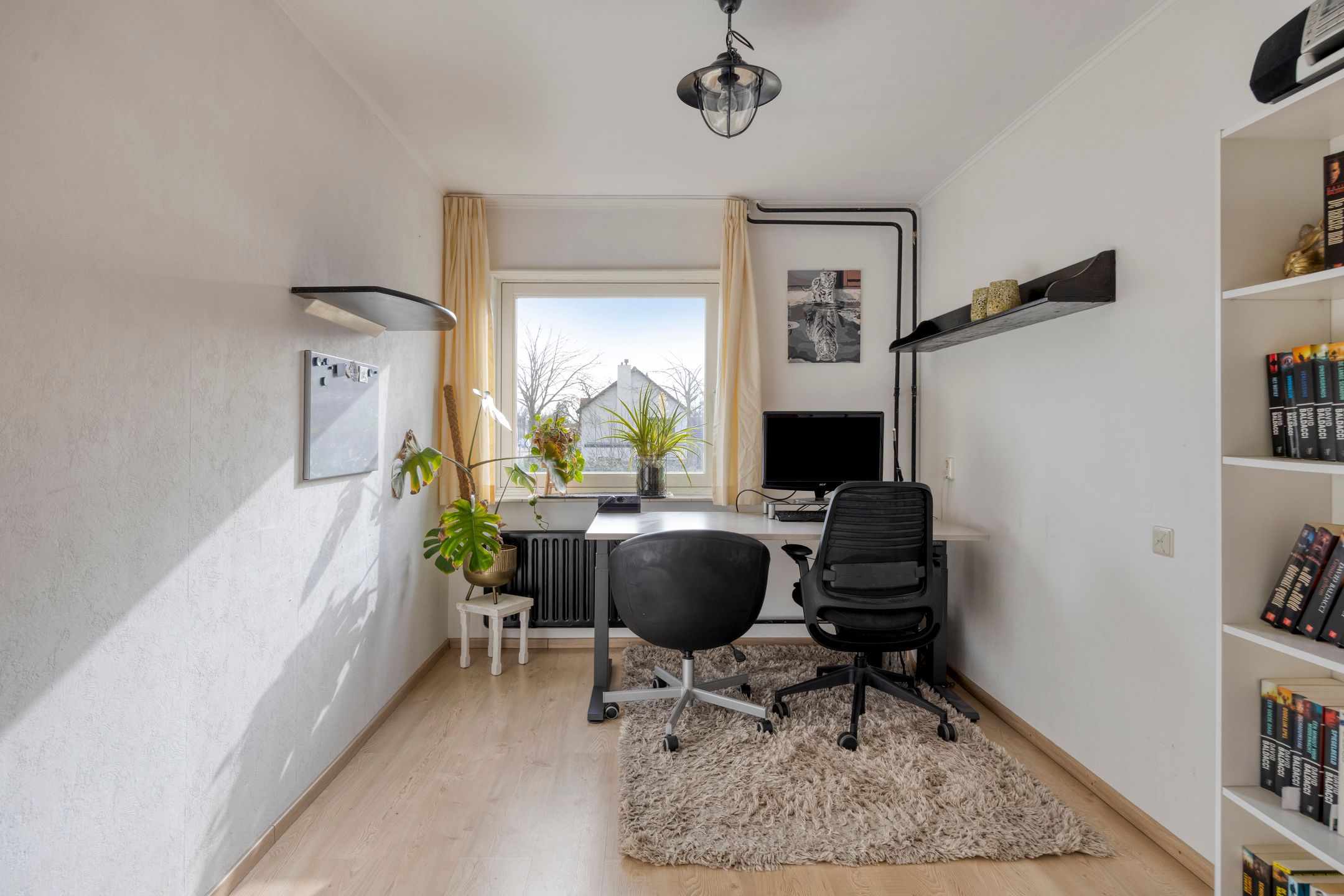 Foto 48 van Adriaan Oomenstraat 1