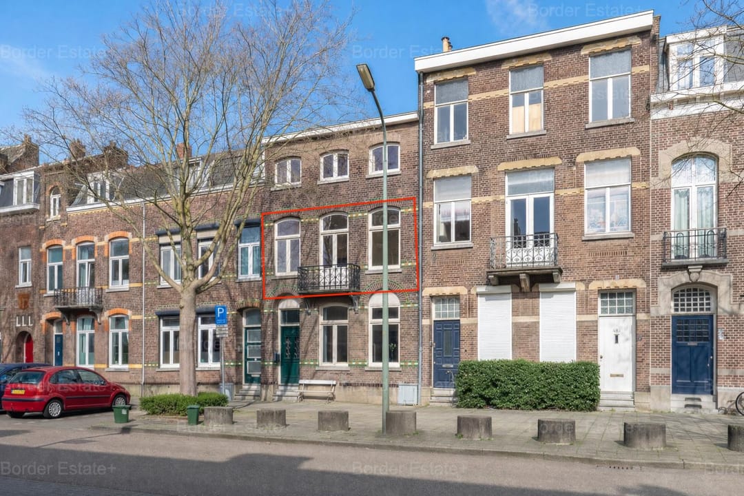 Photo 1 of Louis Loyensstraat 18-B