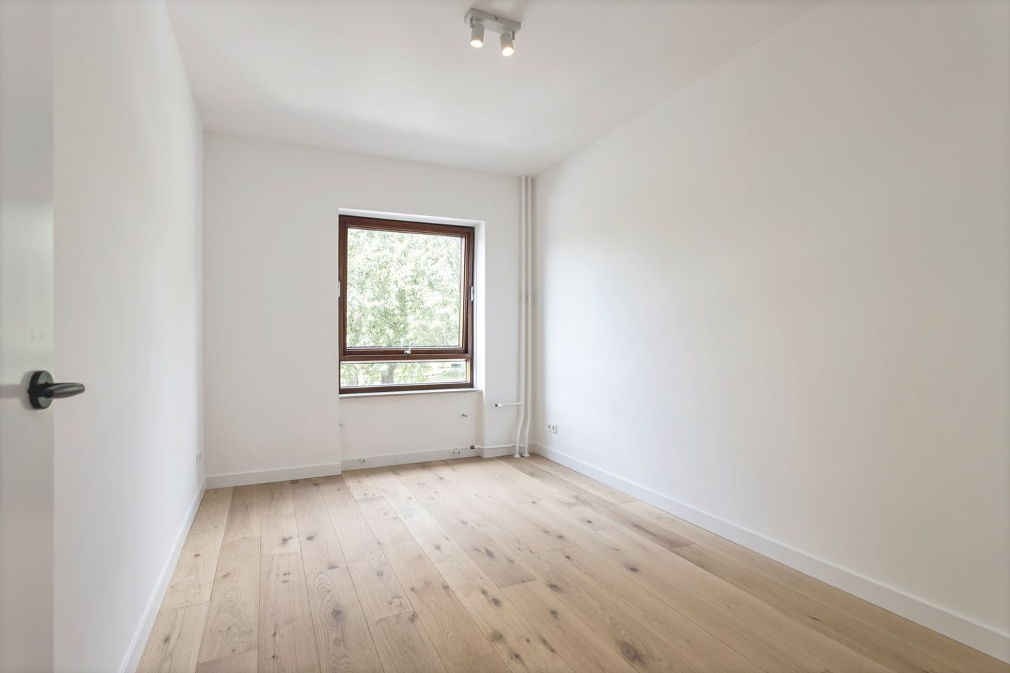 Photo 19 of Aert van Neslaan 224