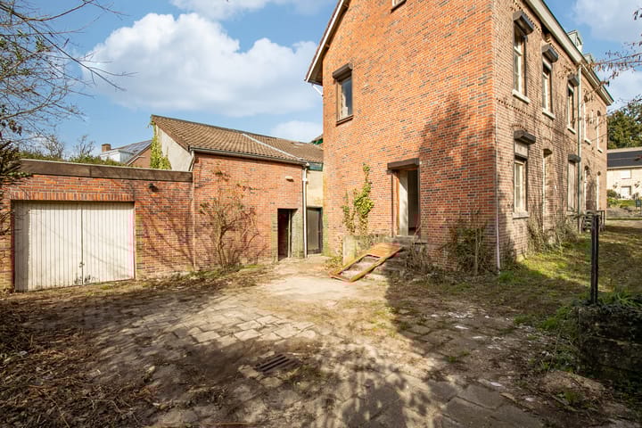 Foto 3 van Dr. Poelsplein 18