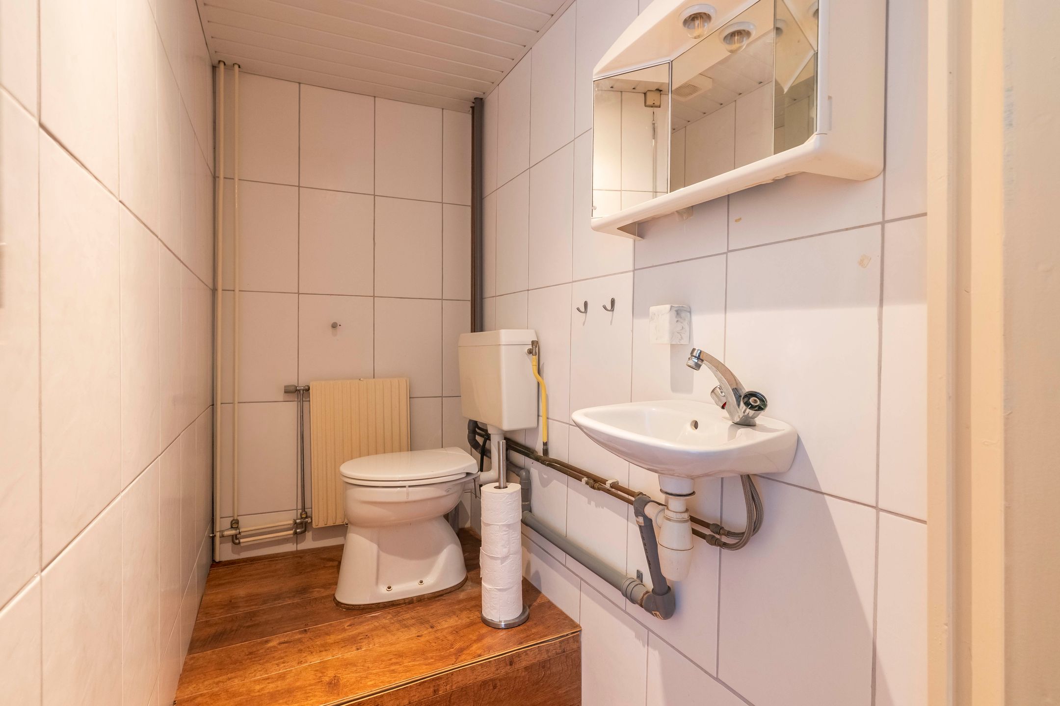 Photo 24 of Beekstraat 38