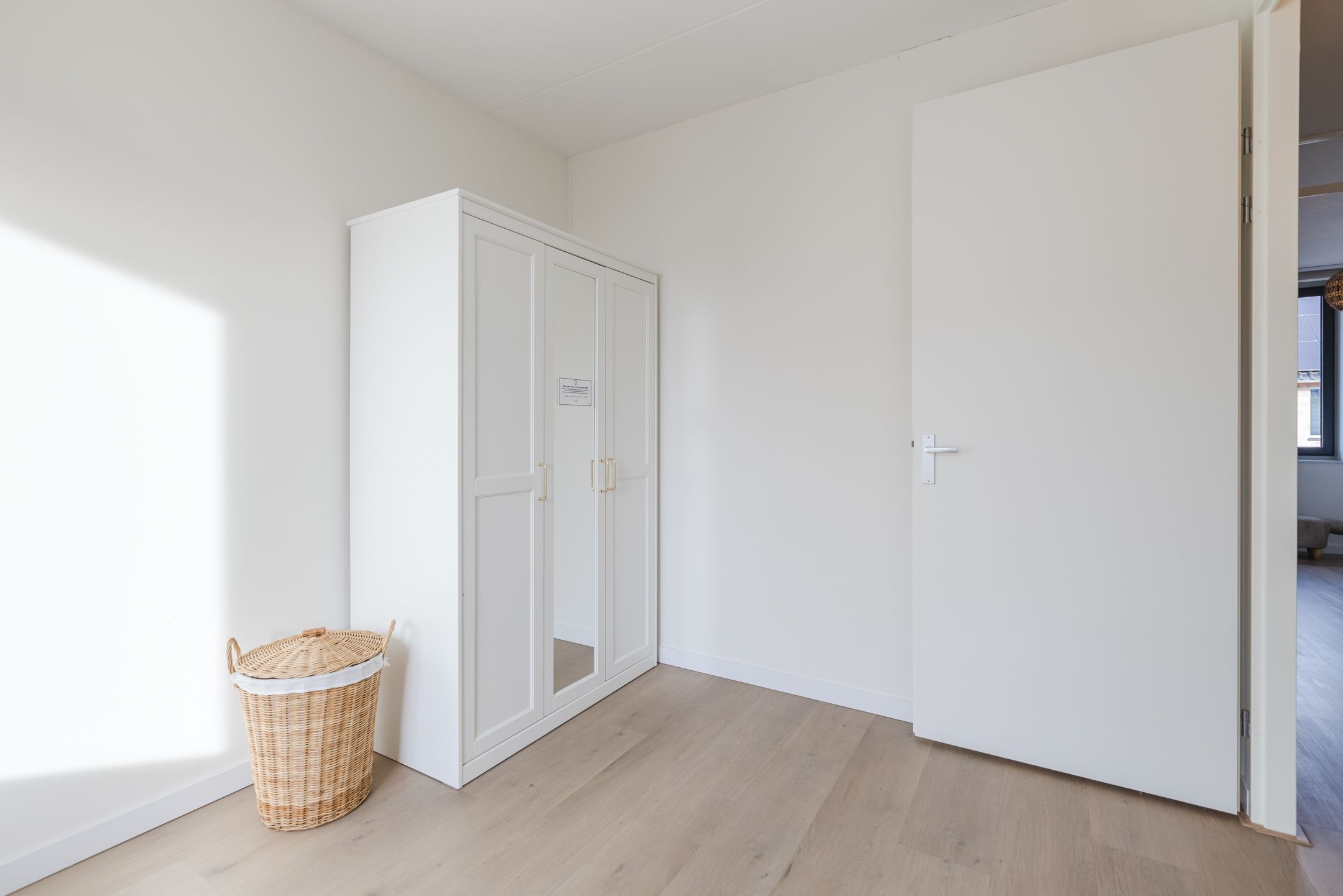 Modern Energy-Efficient Terraced Home in Leerdam with Solar Panels — 14
