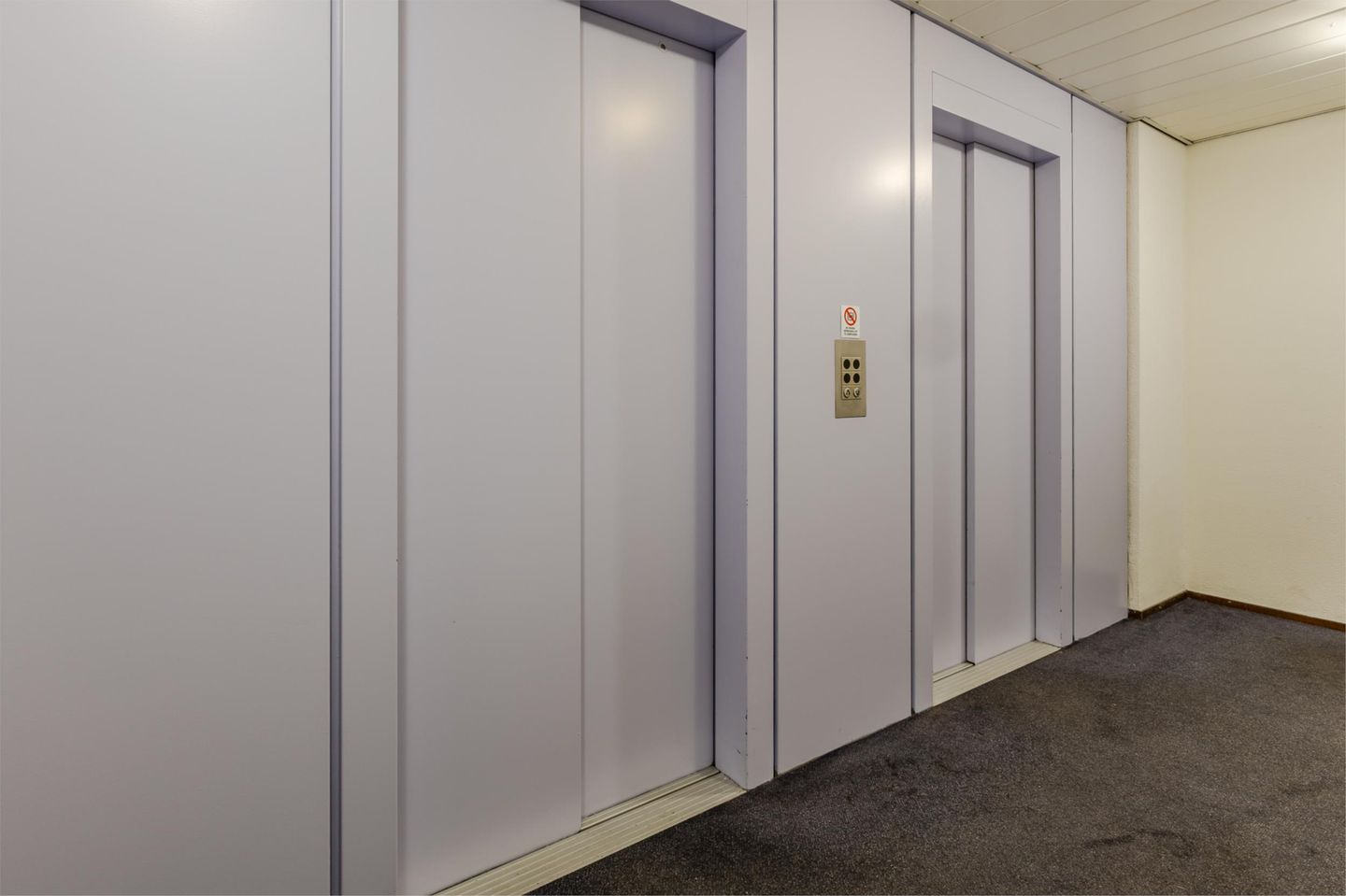 Foto 5 van Strevelsweg 954