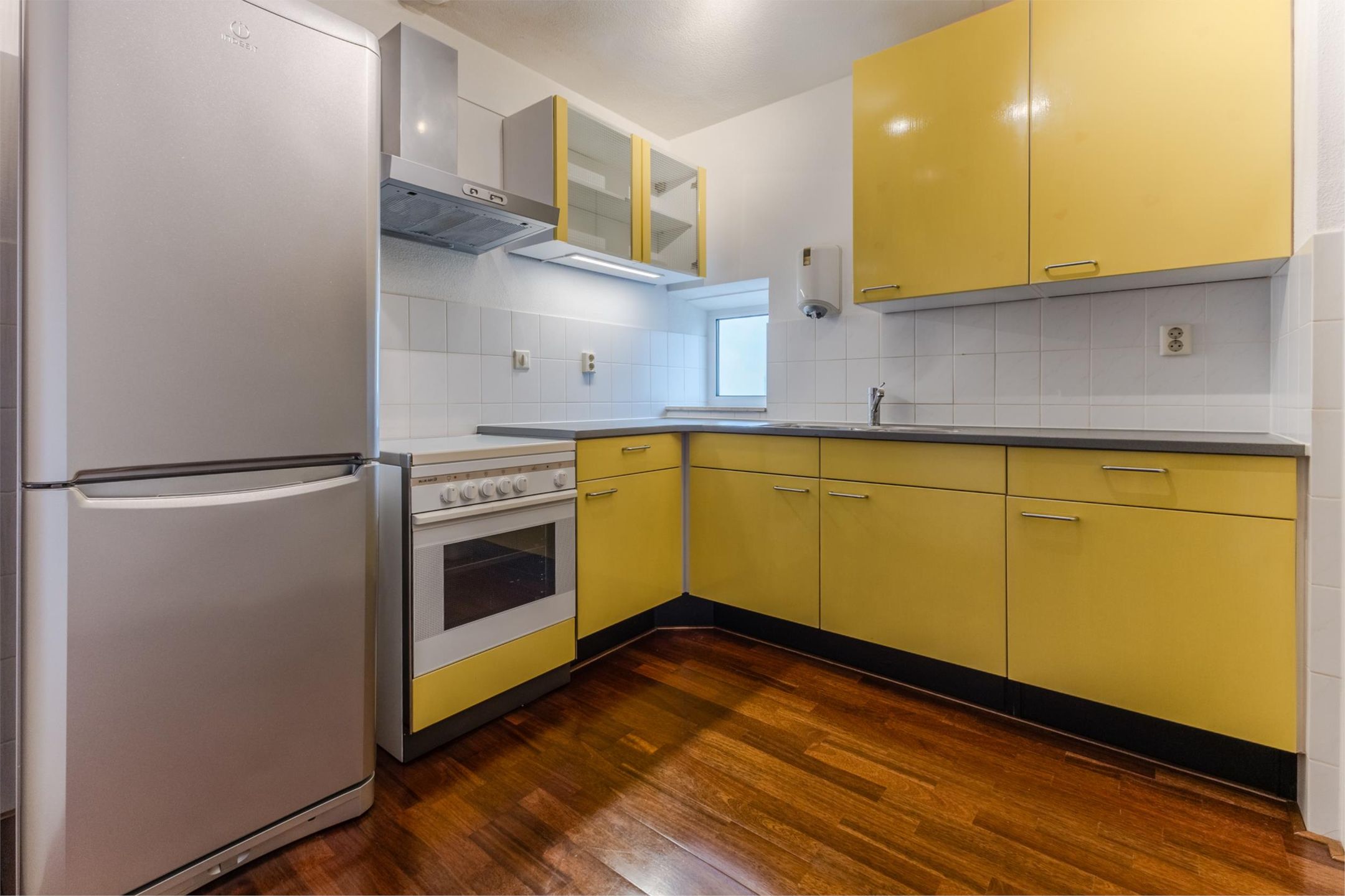 Foto 12 van Strevelsweg 954