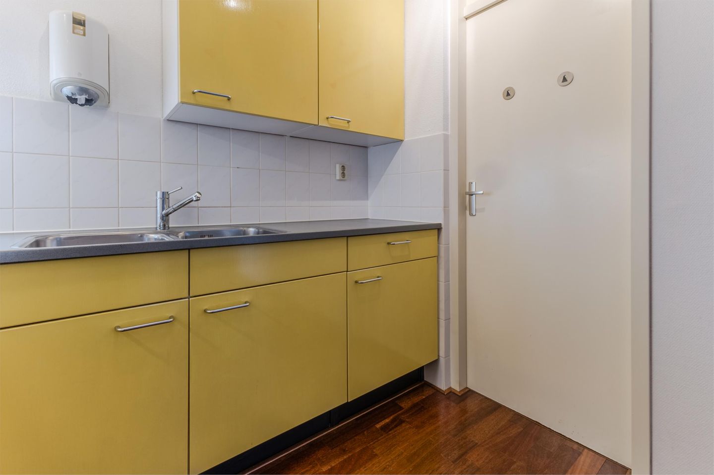 Foto 14 van Strevelsweg 954