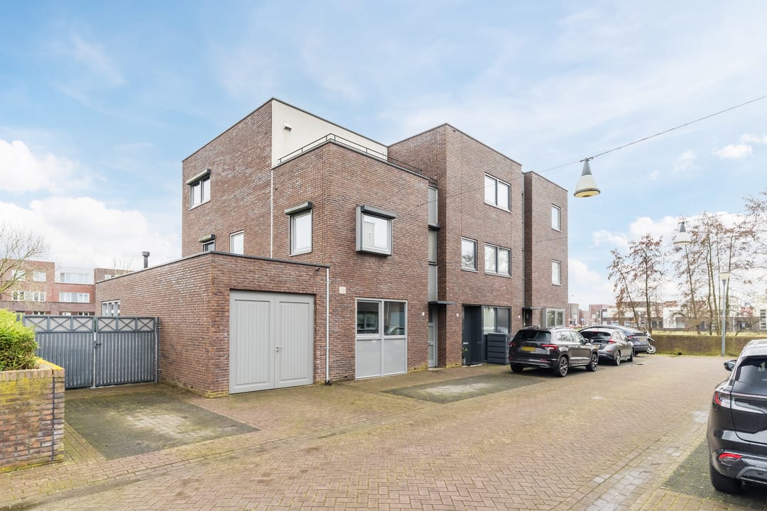 Photo 67 of De Terpen 5