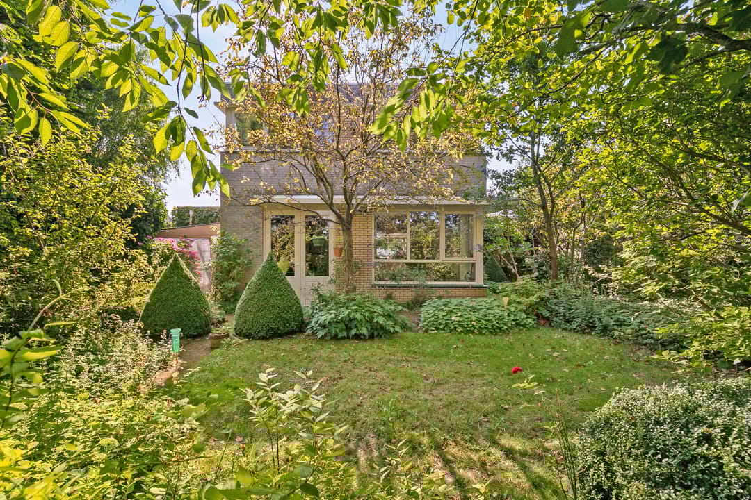 Foto 2 van Kloosring 26