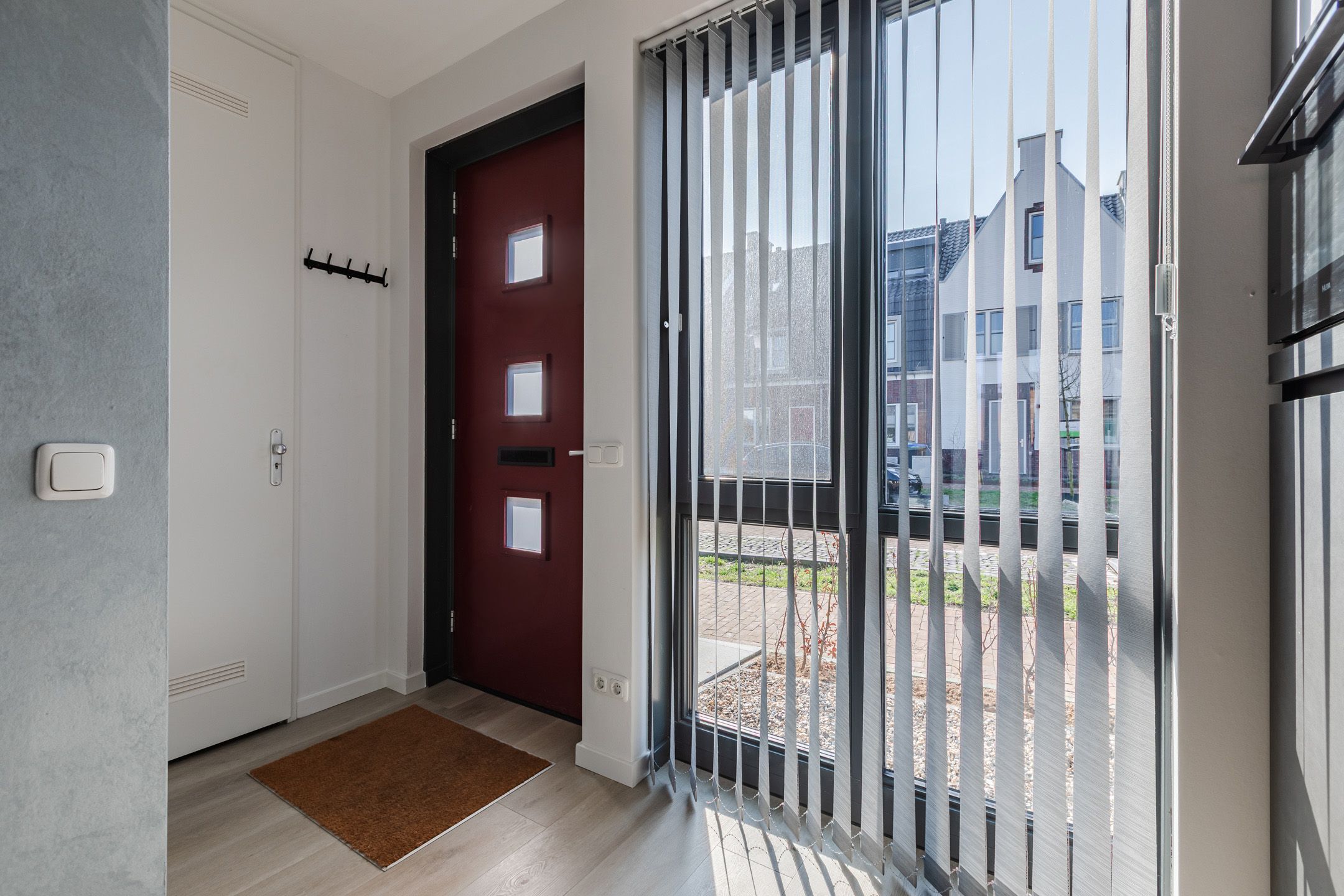 Photo 6 of Gouvernante 59