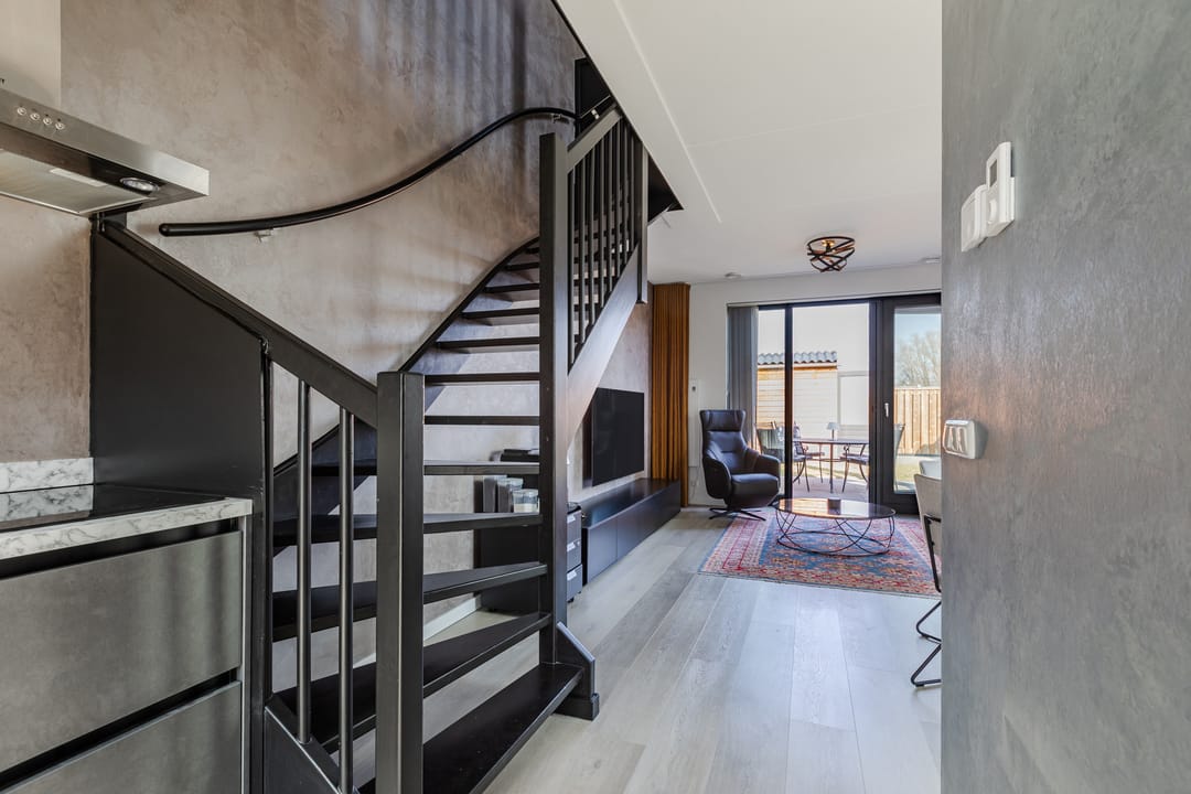 Photo 7 of Gouvernante 59