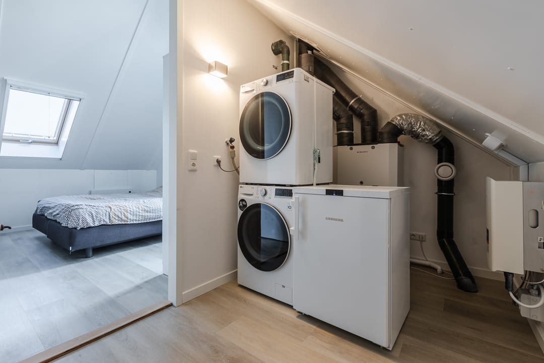 Photo 23 of Gouvernante 59