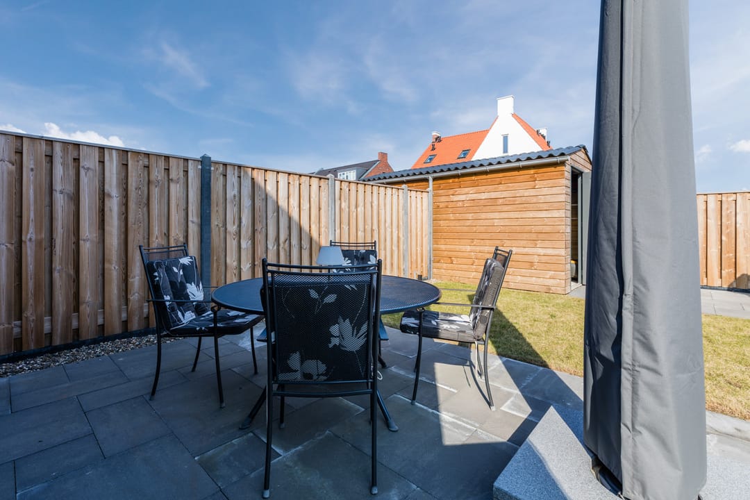 Photo 26 of Gouvernante 59