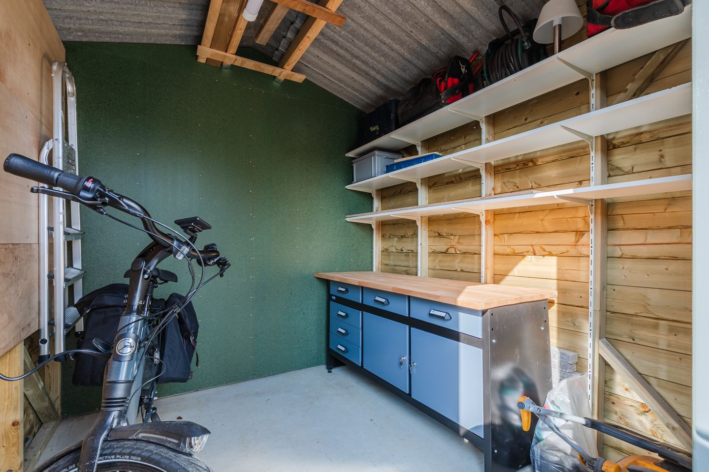 Photo 29 of Gouvernante 59