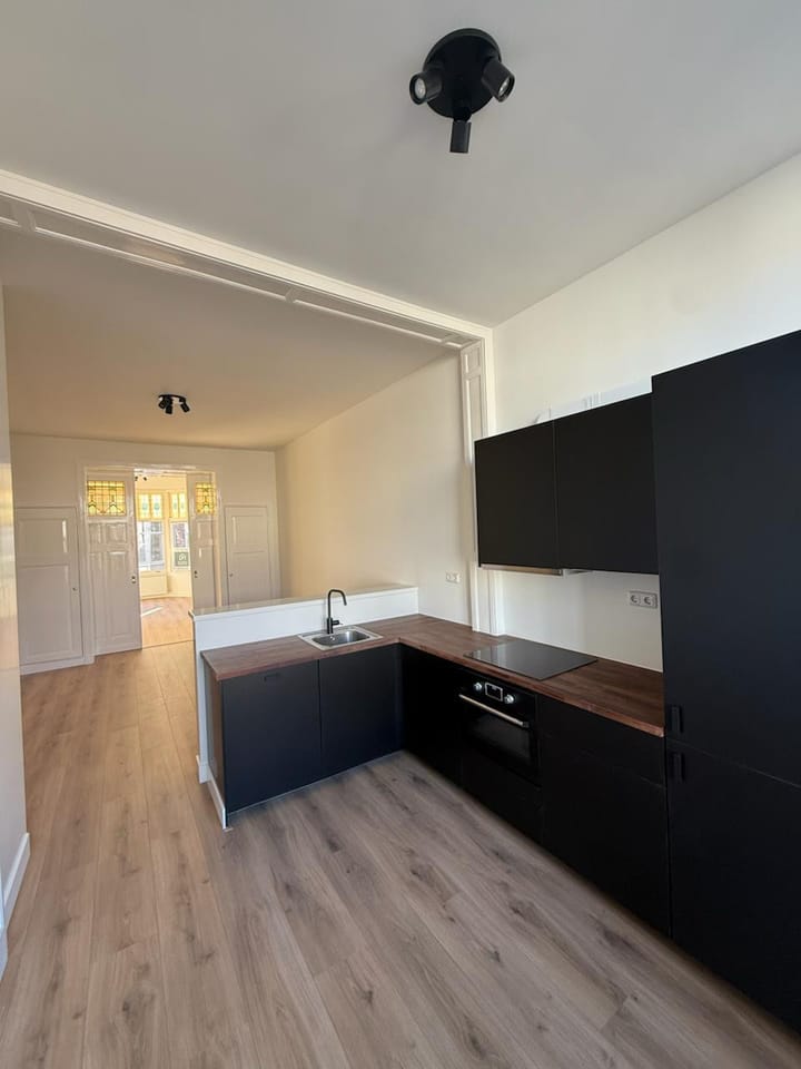 Foto 4 van Van Slingelandtstraat 7