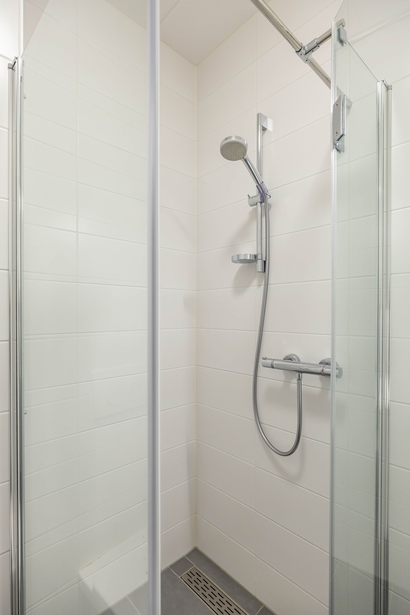 Foto 20 van Helper Westsingel 49-1