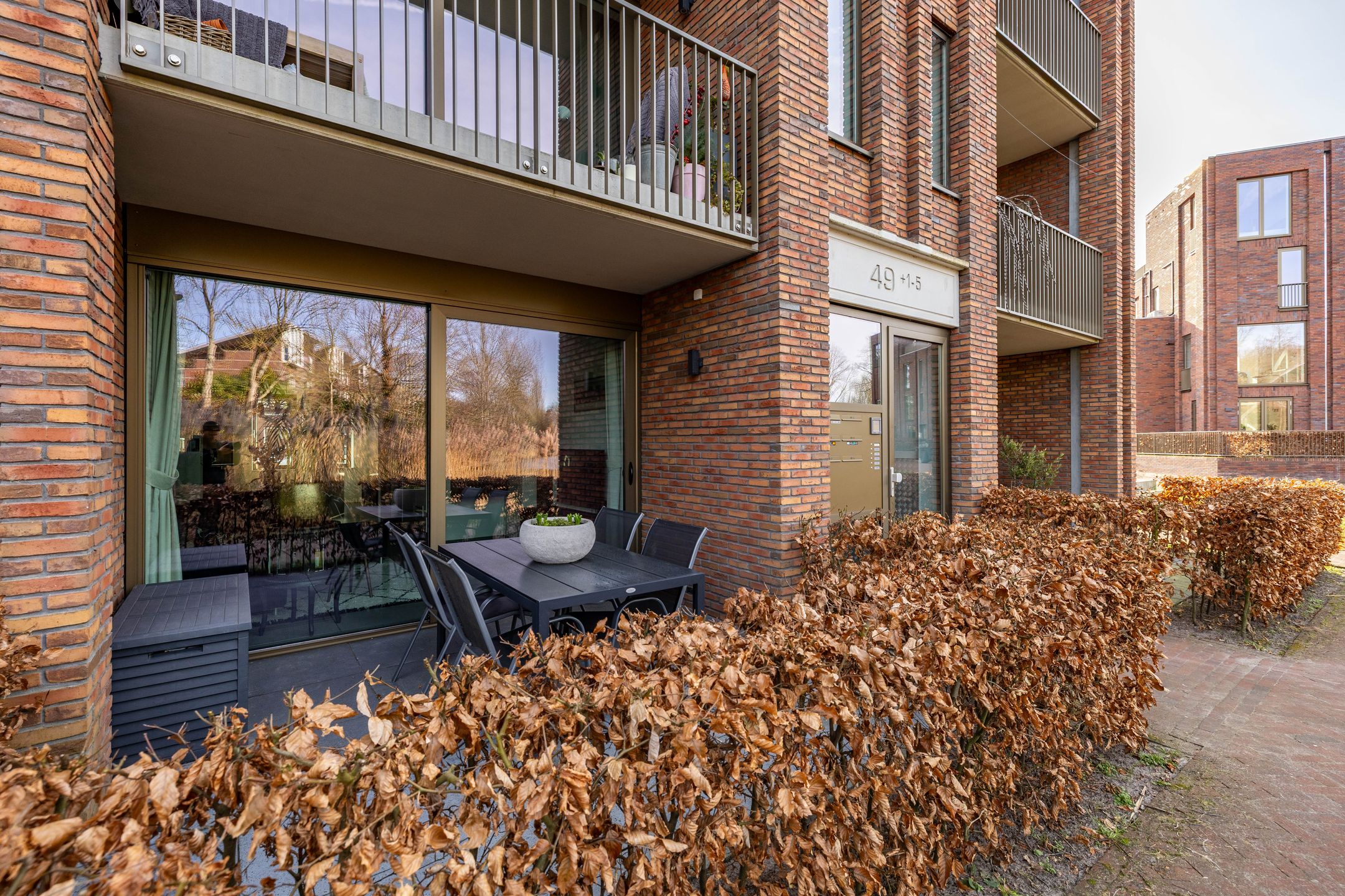 Foto 24 van Helper Westsingel 49-1