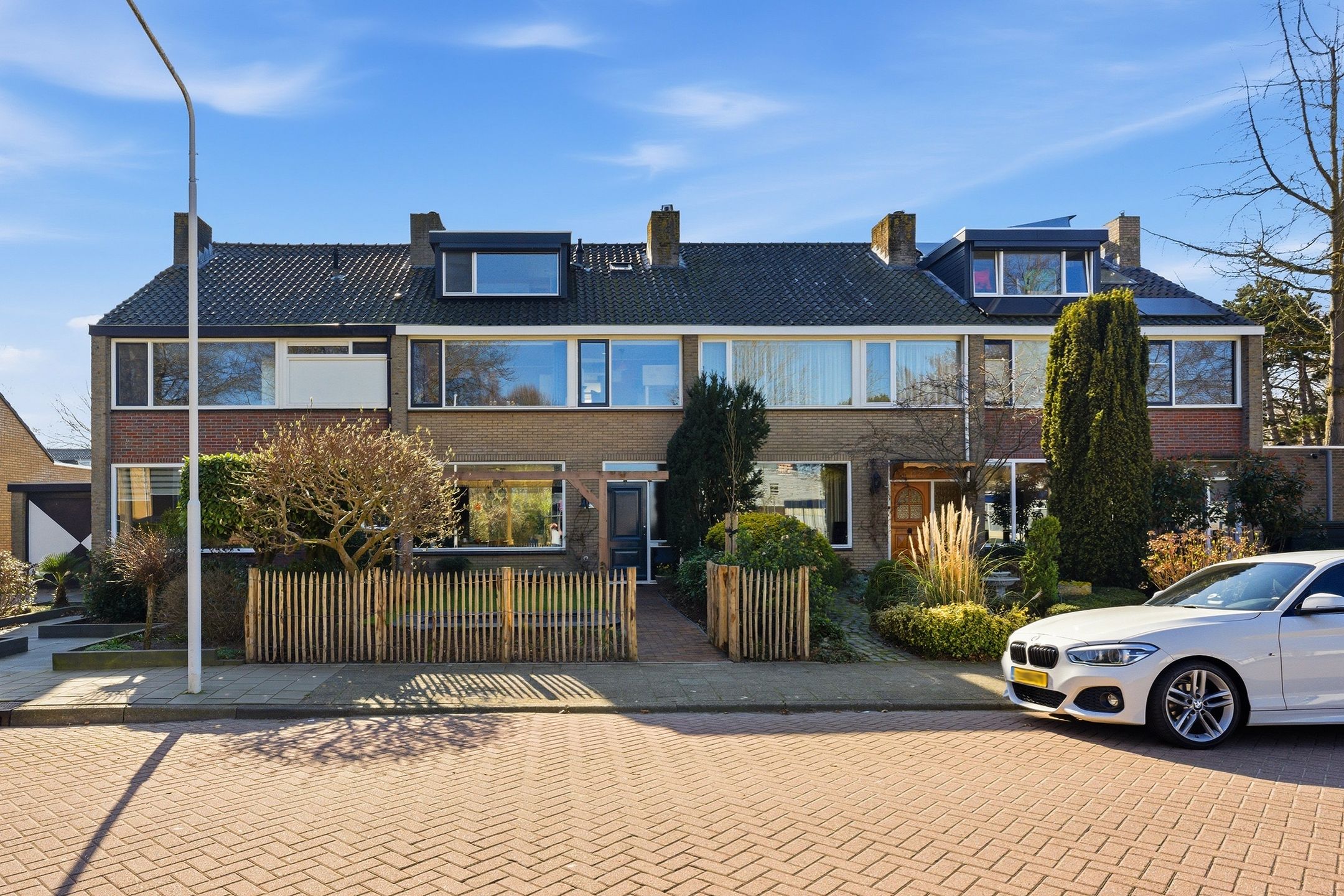 Buying a house in The Netherlands., Vondellaan 126