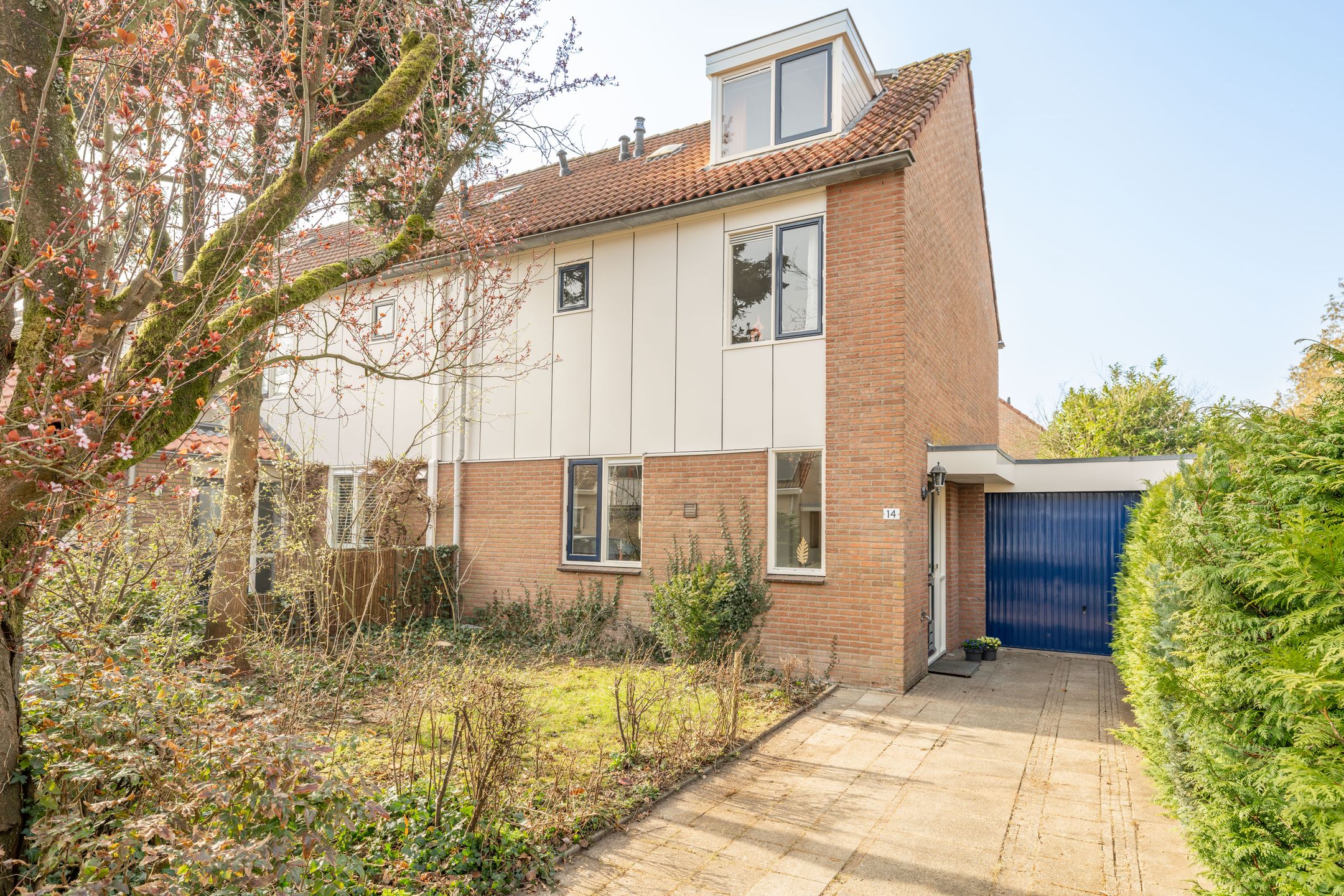 Buying a house in The Netherlands., W Banninglaan 14