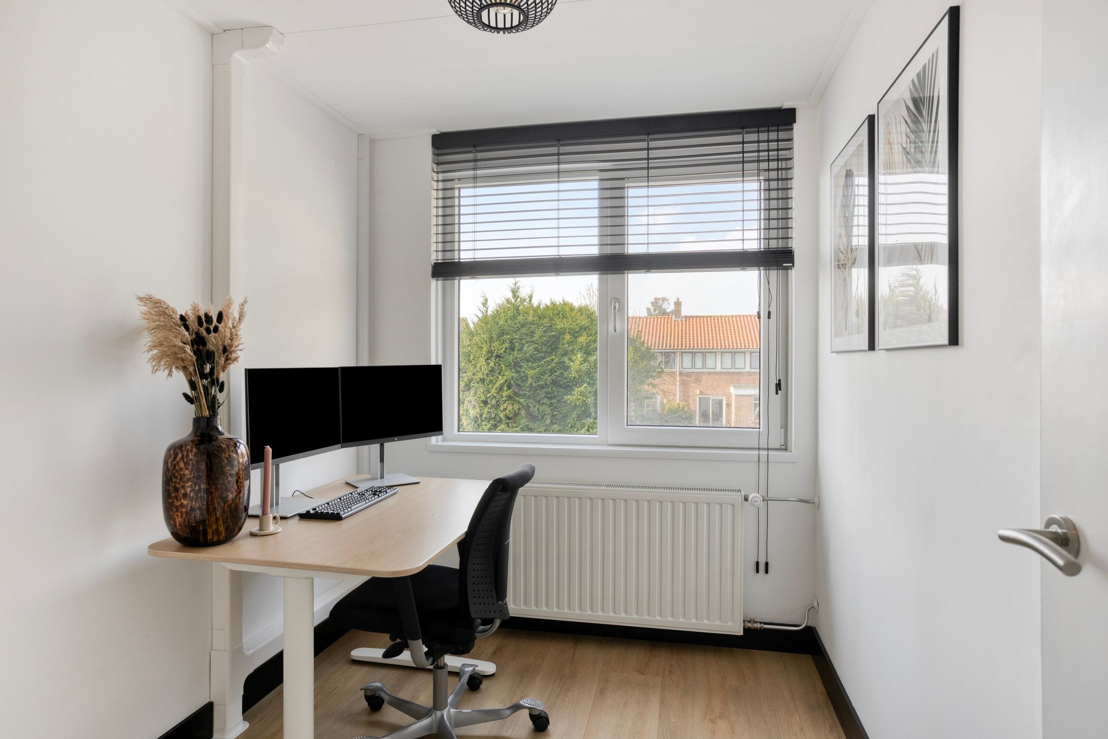 Photo 27 of van Vredenstraat 73