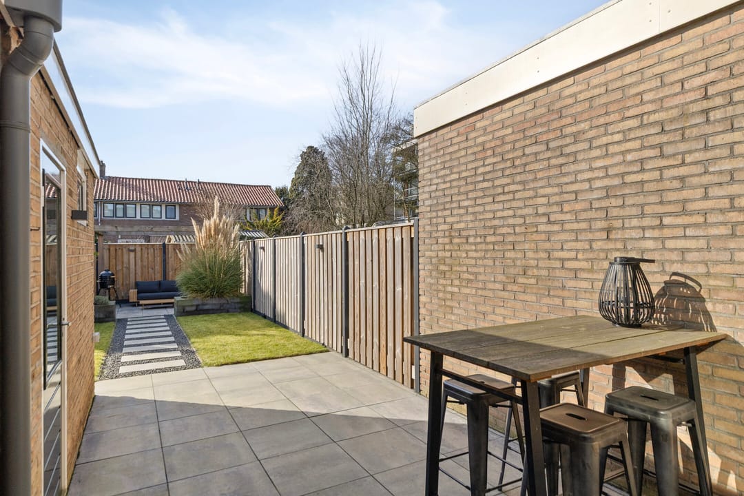 Photo 38 of van Vredenstraat 73