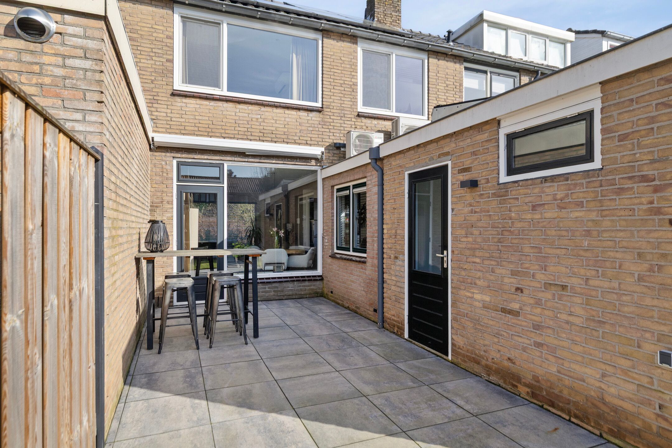 Photo 39 of van Vredenstraat 73