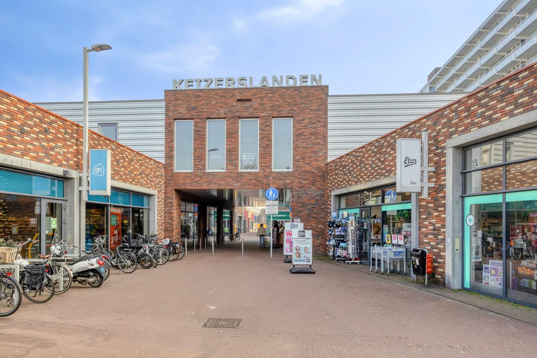 Photo 43 of van Vredenstraat 73