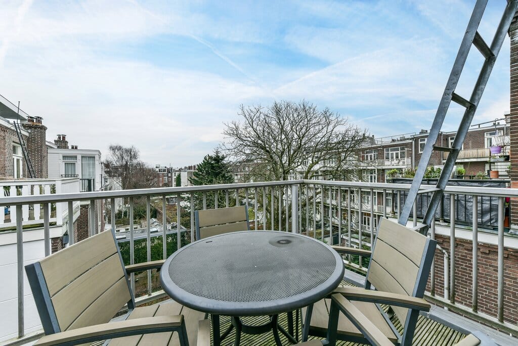 Foto 9 van Van Baerlestraat 85-3