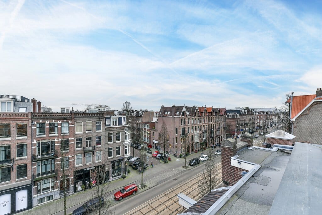 Foto 23 van Van Baerlestraat 85-3