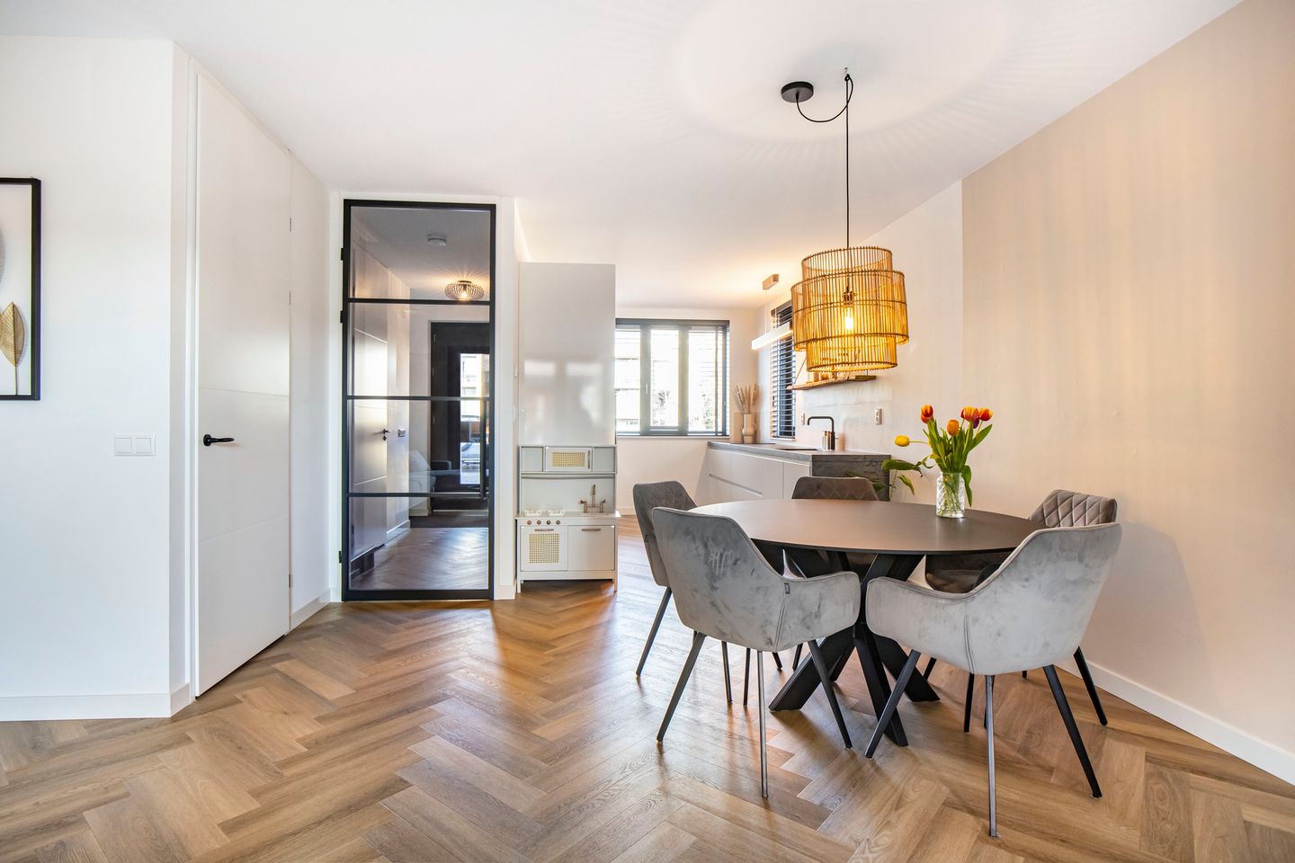 Foto 10 van Houtstraat 36