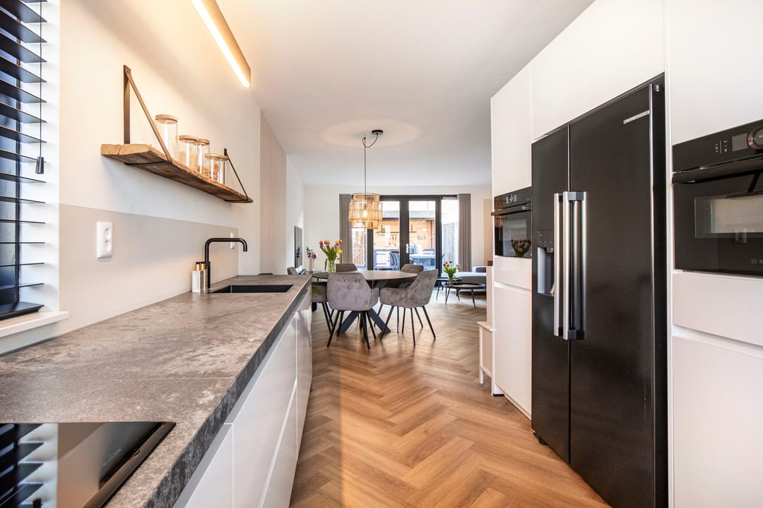 Foto 13 van Houtstraat 36