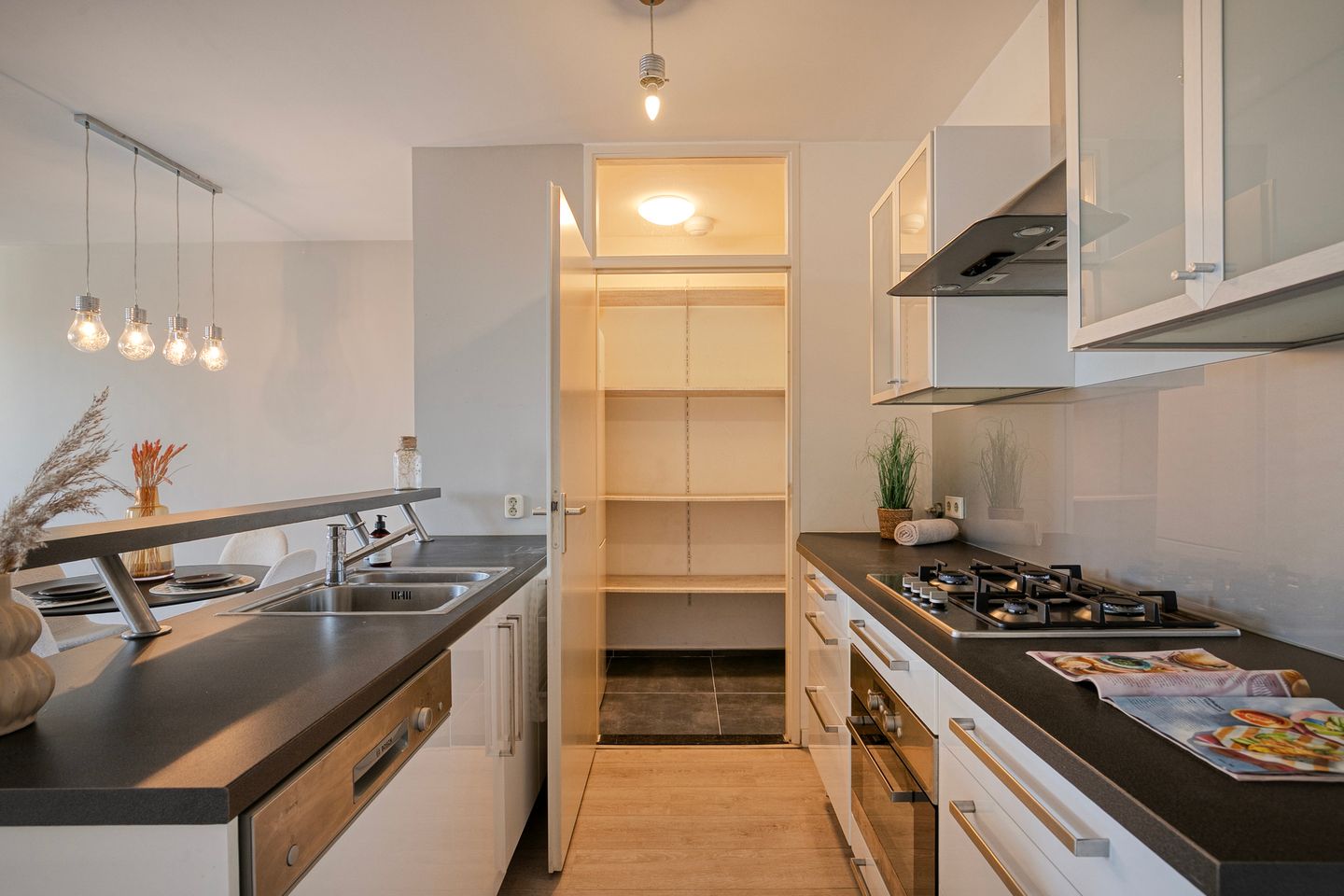 Foto 14 van Prins Hendrikstraat 42-E