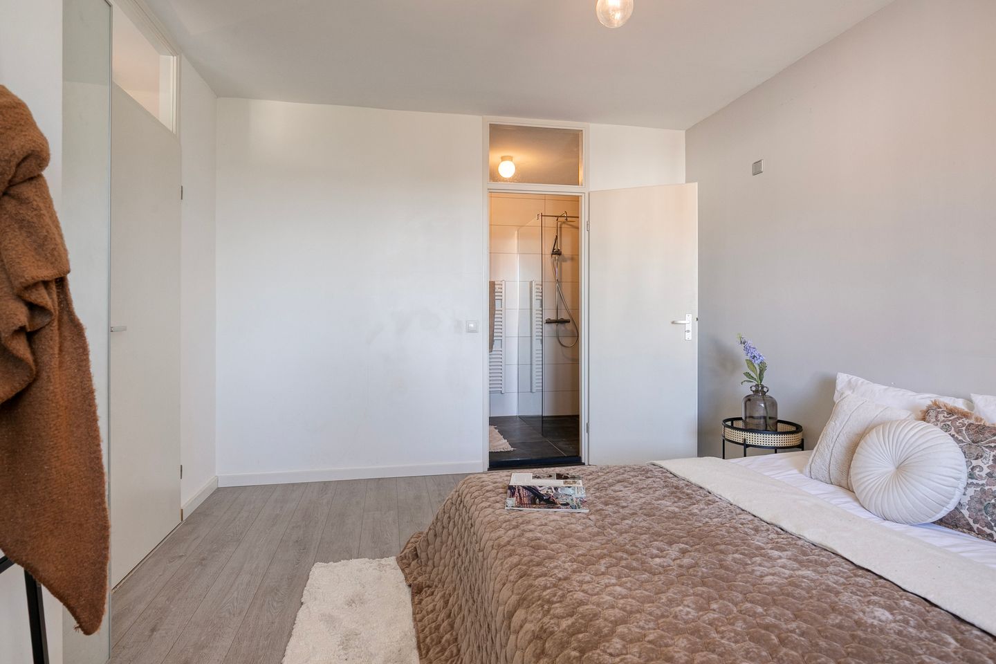 Foto 19 van Prins Hendrikstraat 42-E