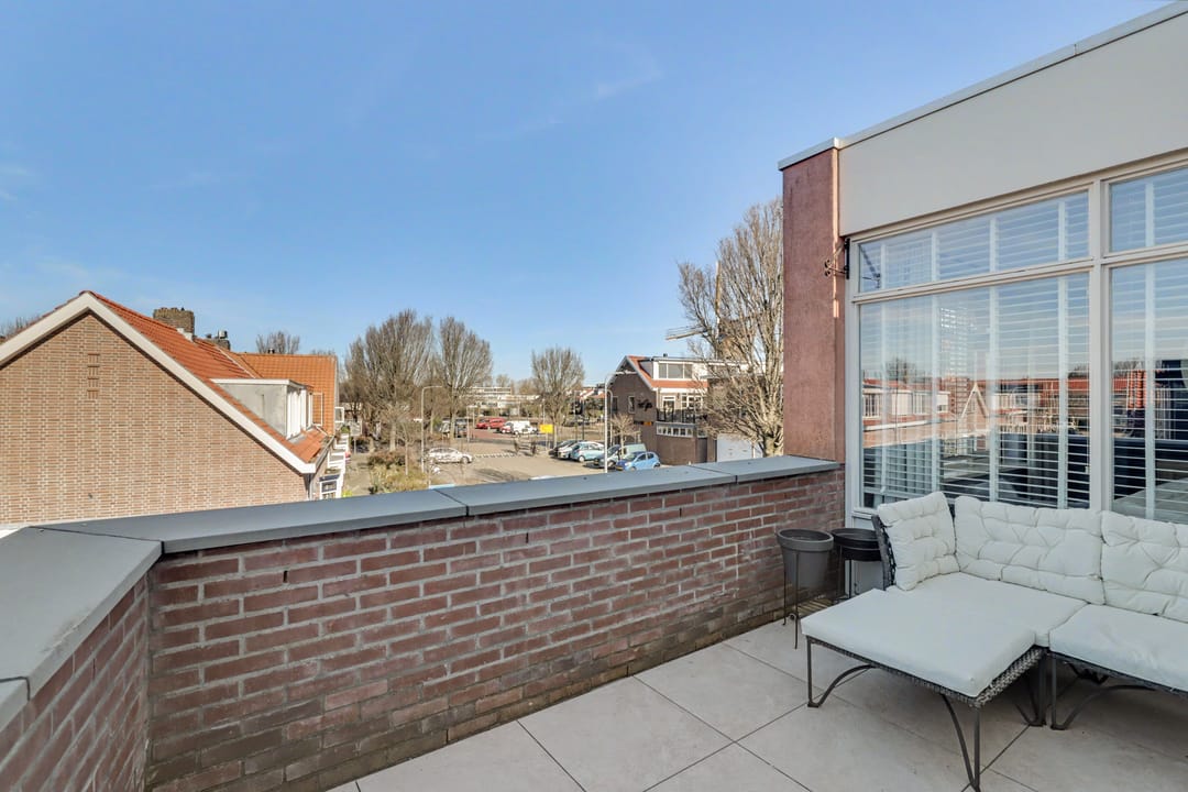 Photo 22 of Helmstraat 16-A