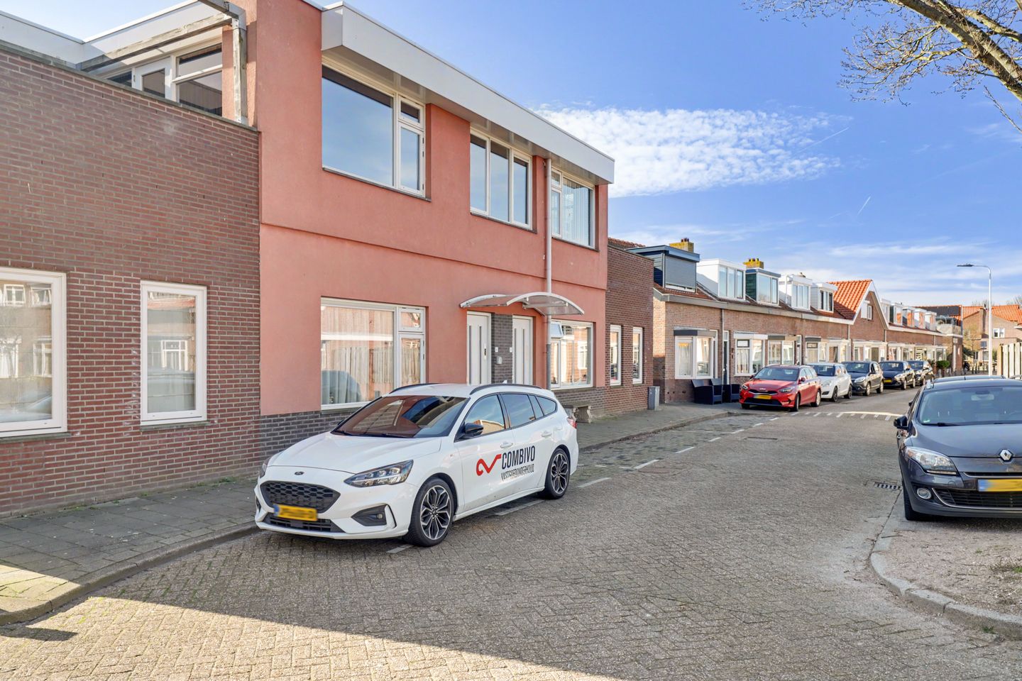 Photo 25 of Helmstraat 16-A