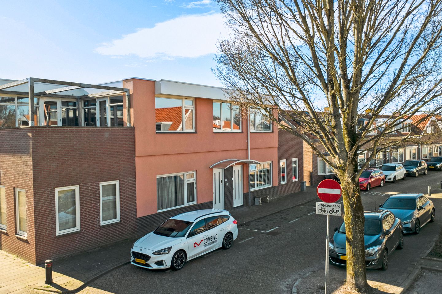 Photo 29 of Helmstraat 16-A