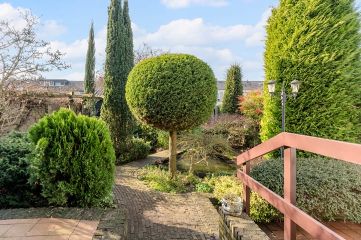 Photo 4 of Schoutstraat 29