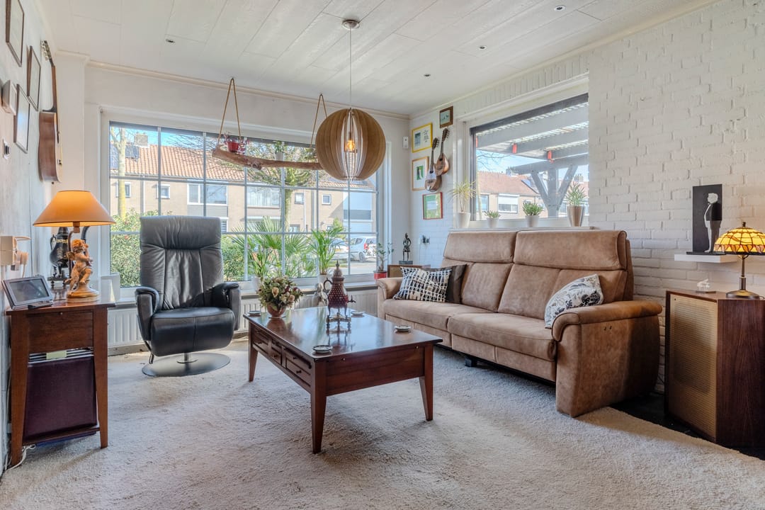 Photo 8 of Schoutstraat 29