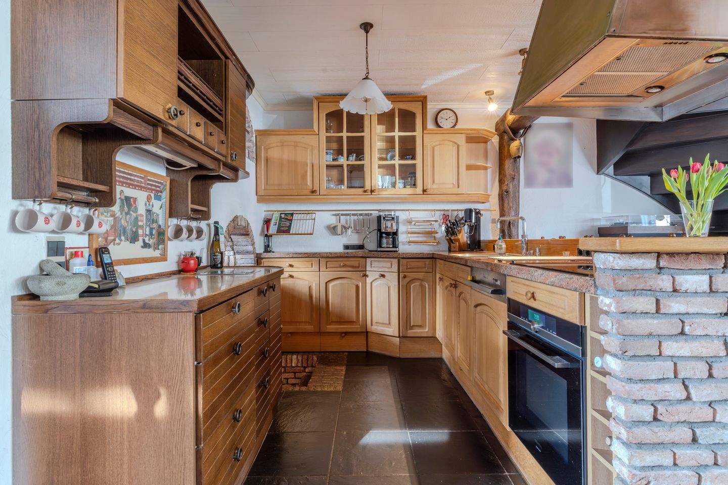 Photo 14 of Schoutstraat 29