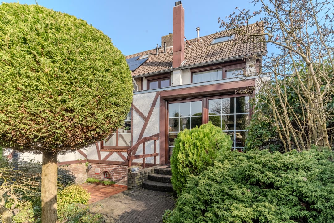 Photo 22 of Schoutstraat 29