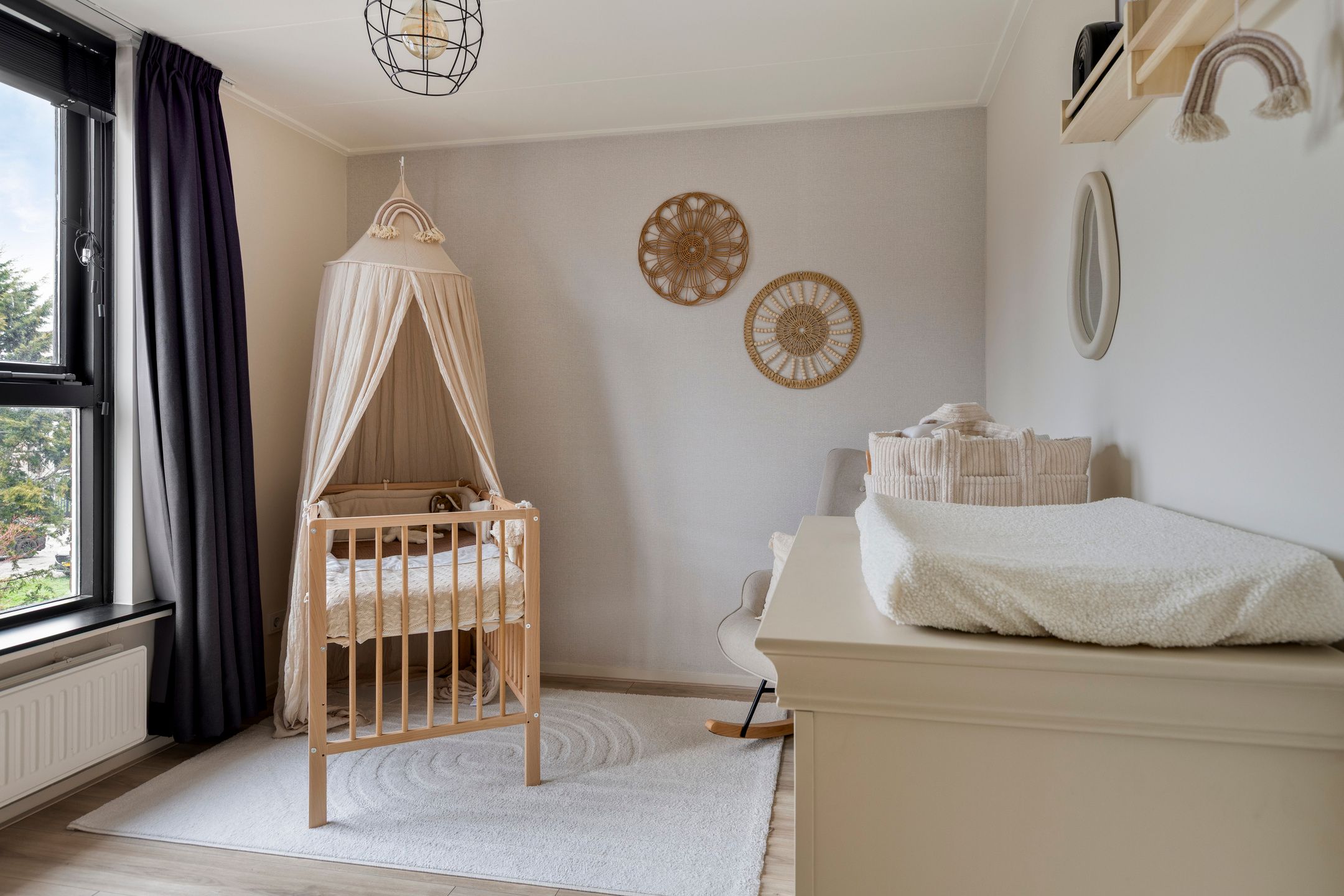 Renovated Corner Home with Four Bedrooms in Family-Friendly Boskoop — 18