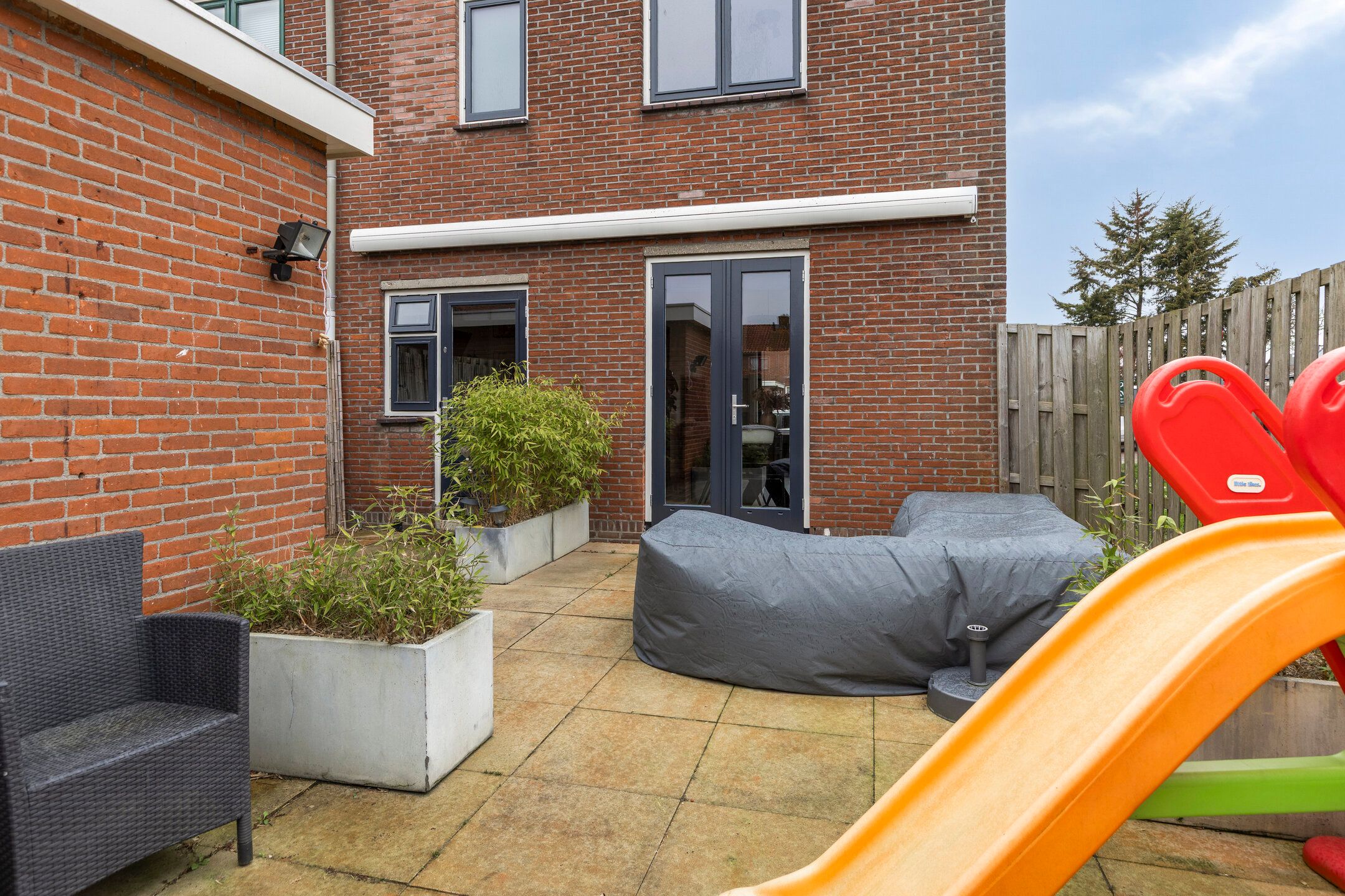 Renovated Corner Home with Four Bedrooms in Family-Friendly Boskoop — 30