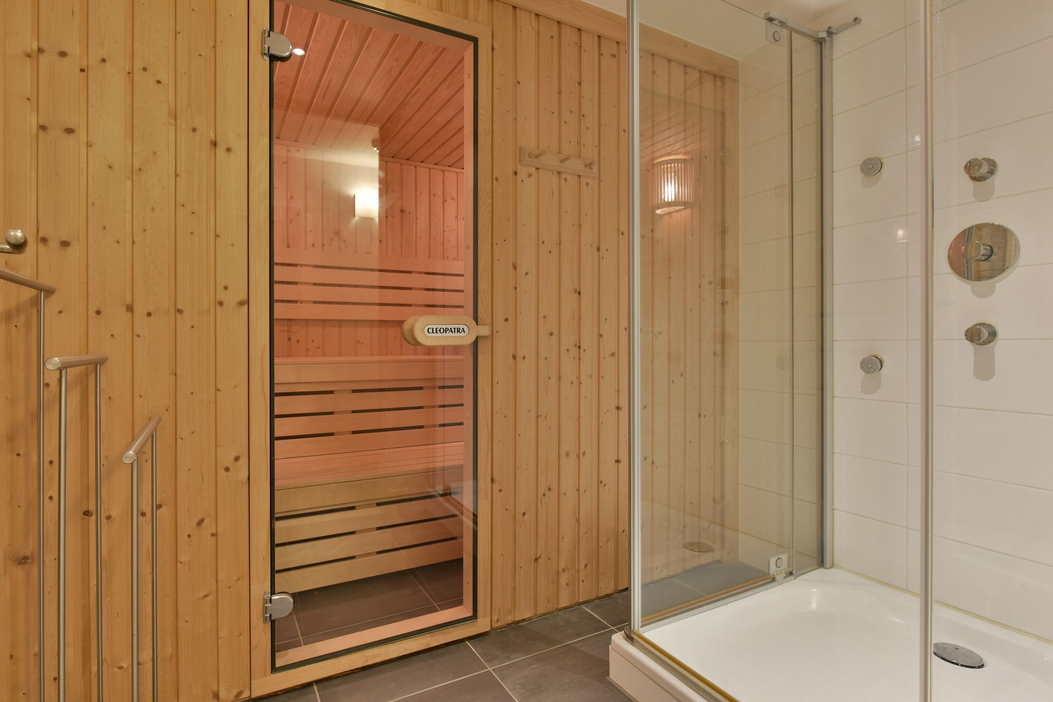 Foto 42 van De Lairessestraat 14-H