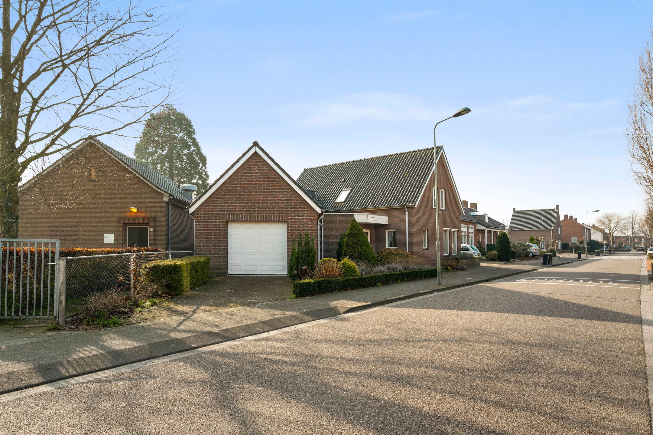 Foto 9 van Den Eigen 1-A