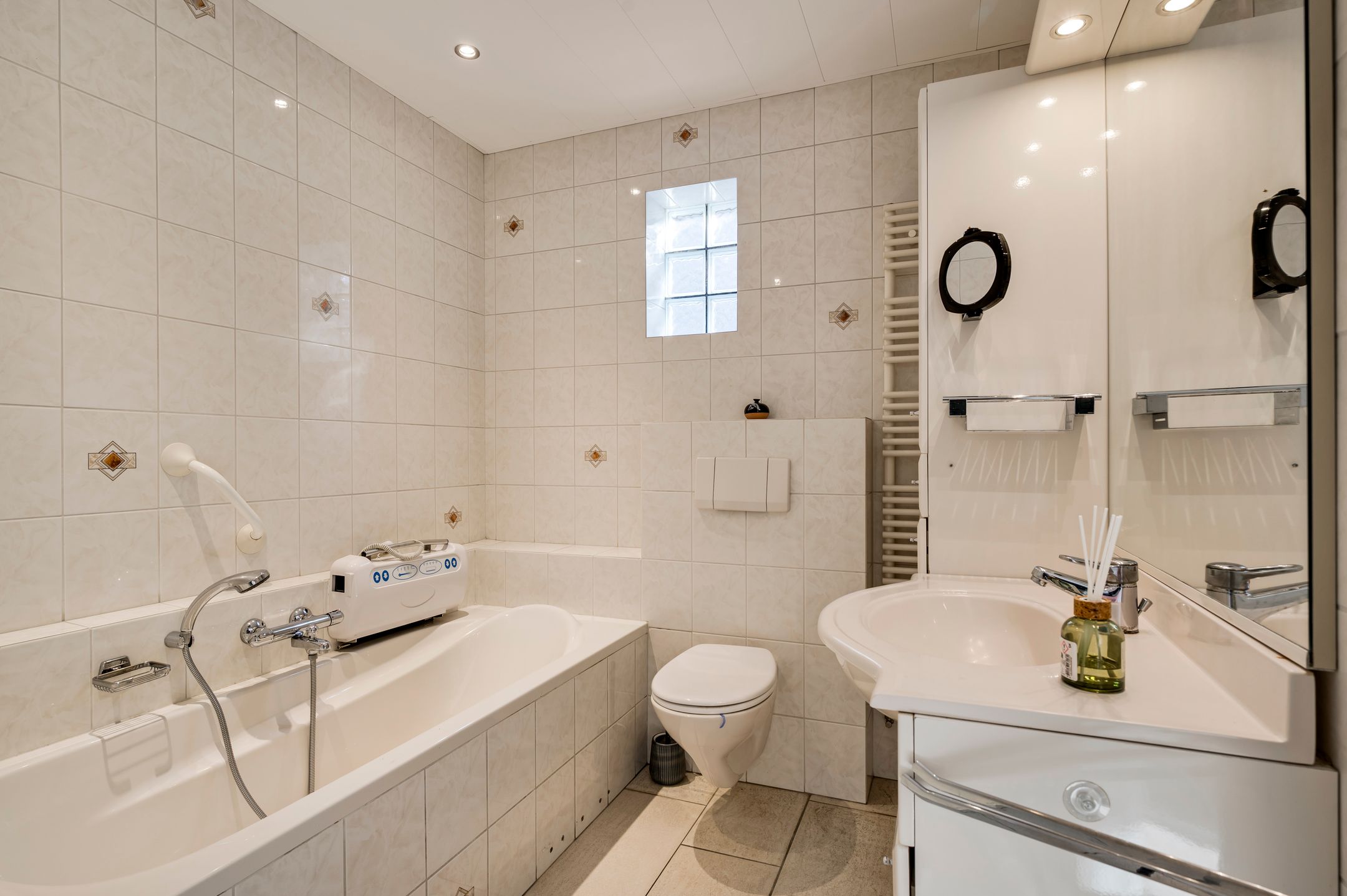 Foto 18 van Den Eigen 1-A