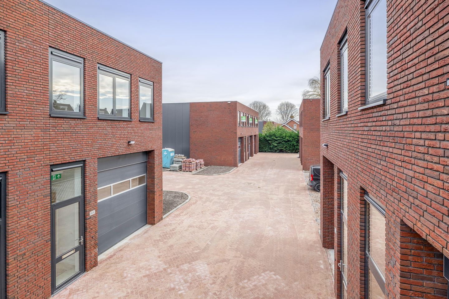 Bekijk foto 3 van Boeingavenue 303-E