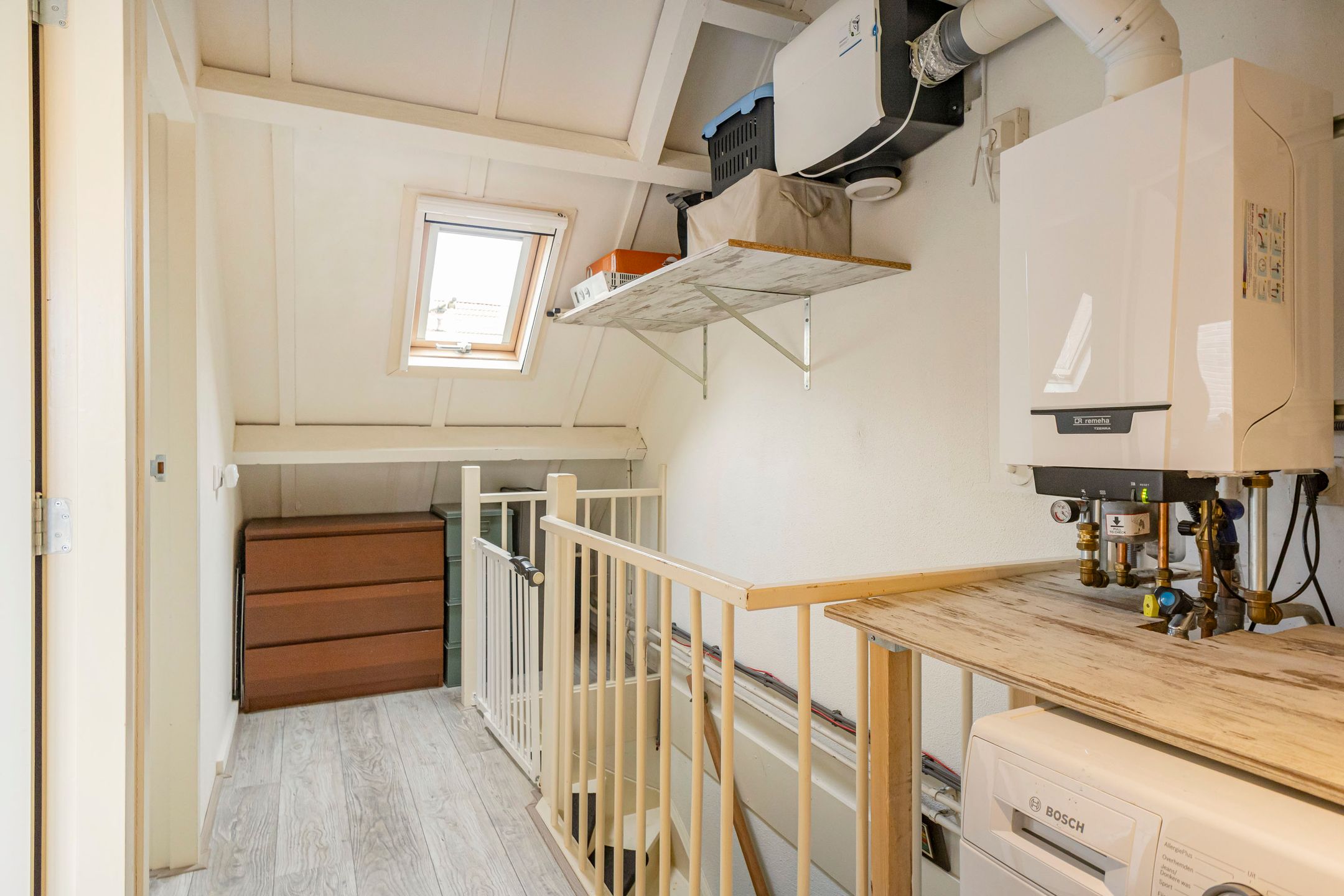 Photo 27 of Woudrichemstraat 48