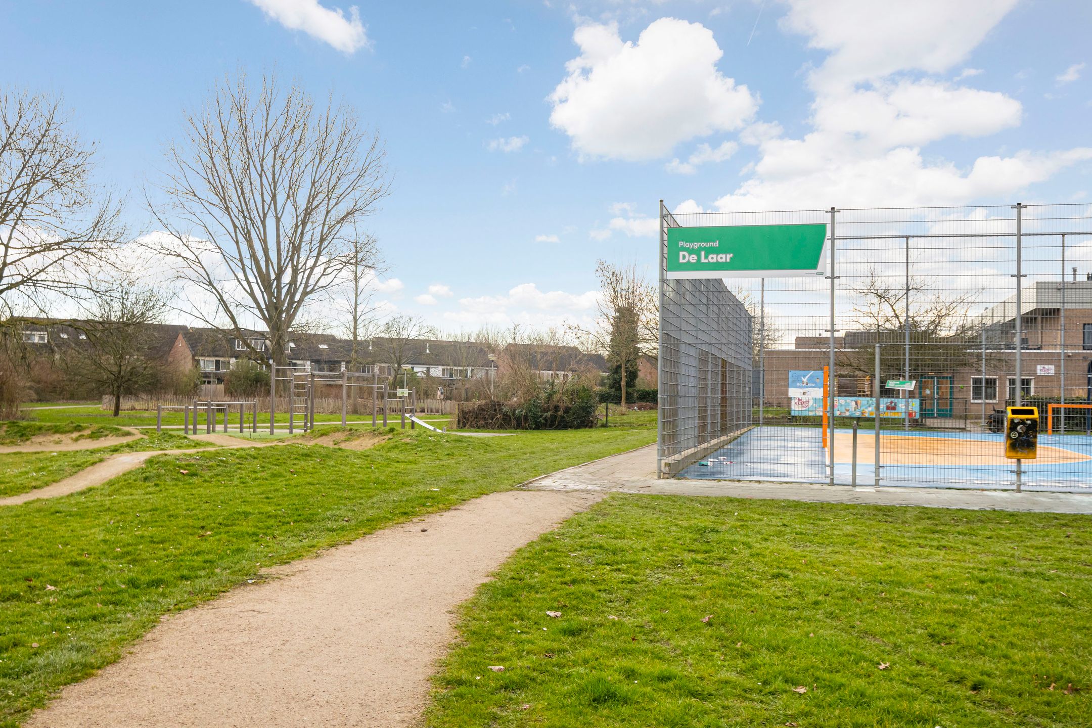 Photo 36 of Woudrichemstraat 48