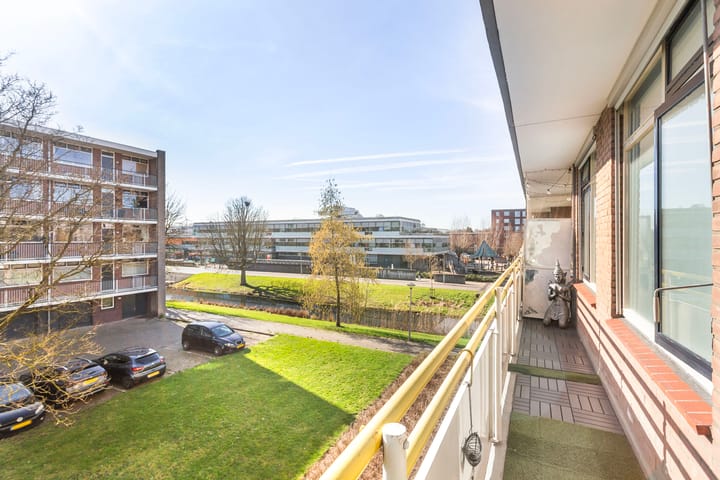 Photo 2 of Van Borselenstraat 24